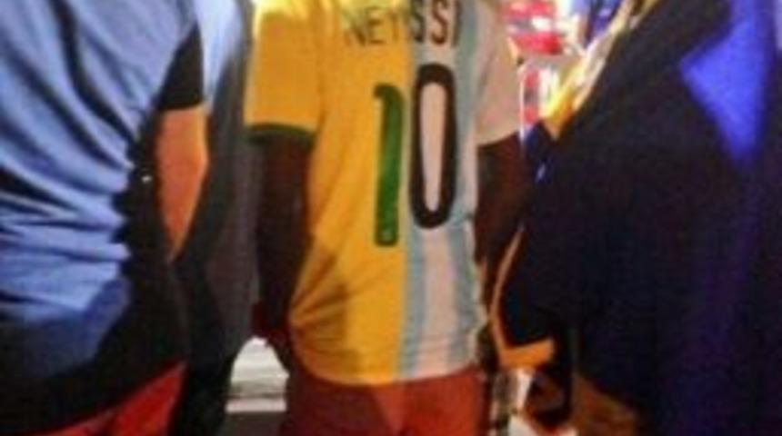 Kararsız Taraftar Şaşırttı