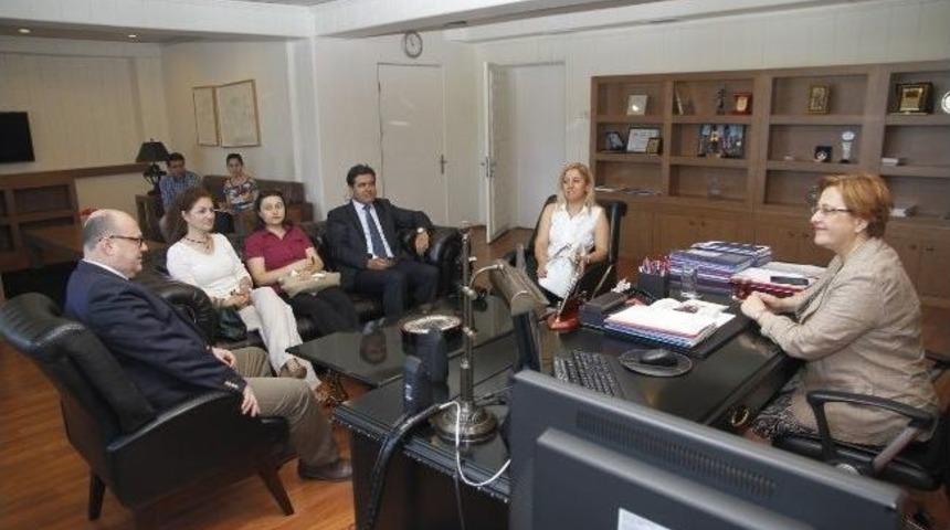 Veterinerler Başkan Pektaş'ı Ziyeret Etti