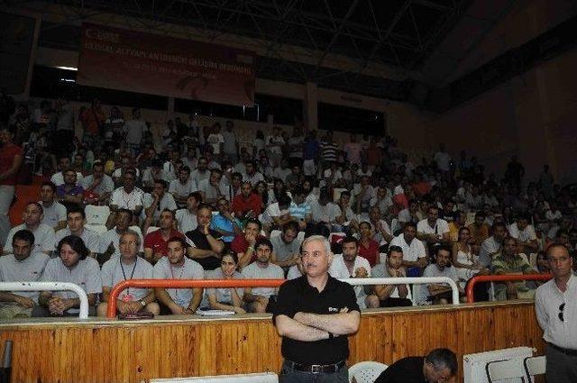 Basketbol Antröner Gelişim Semineri Kuşadası’nda Yapılacak