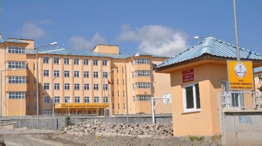 Suşehri&rsquo;ne Fen Lisesi A&ccedil;ıldı