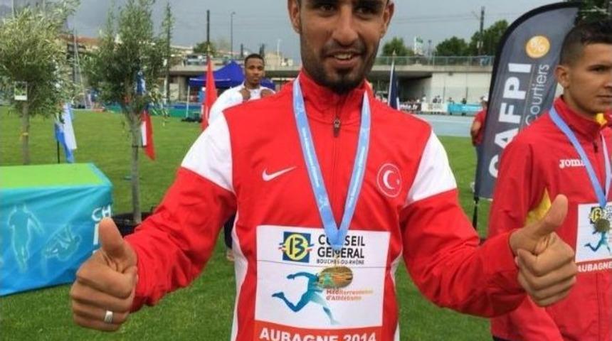 Vanlı Atletlerden B&uuml;y&uuml;k Başarı