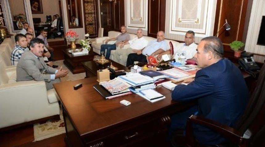 S&ouml;zl&uuml;: &ldquo;mobilyacılar &Uuml;retsin, Adana Kazansın&rdquo;