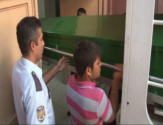 Adana da &Ccedil;oban Cinayeti 1