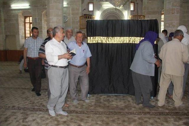 Kabe Maketi İle Tavaf Anlatıldı 1