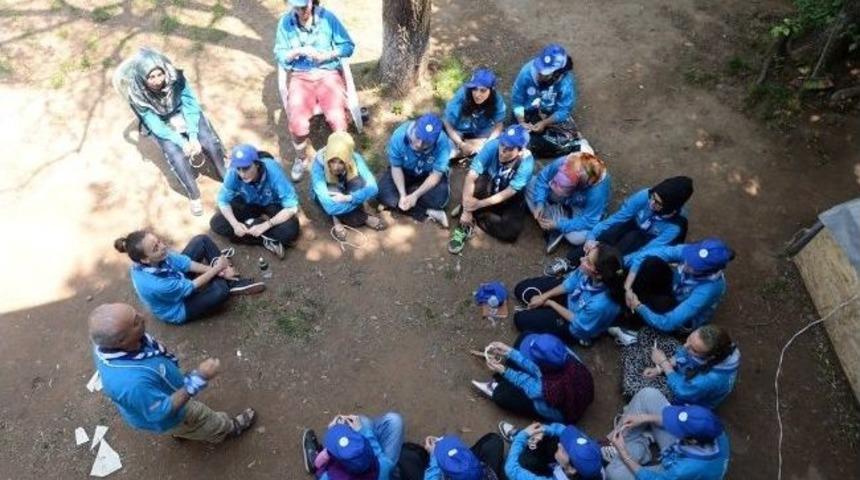 Bağcılarlı İzciler Organik Besleniyor, Ata Sporlarını &Ouml;ğreniyor