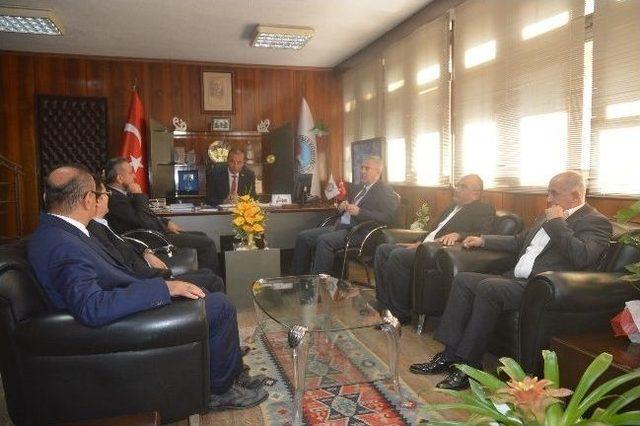 Adosa&rsquo;dan Başkan Alemdar &Ouml;zt&uuml;rk&rsquo;e Ziyaret 1