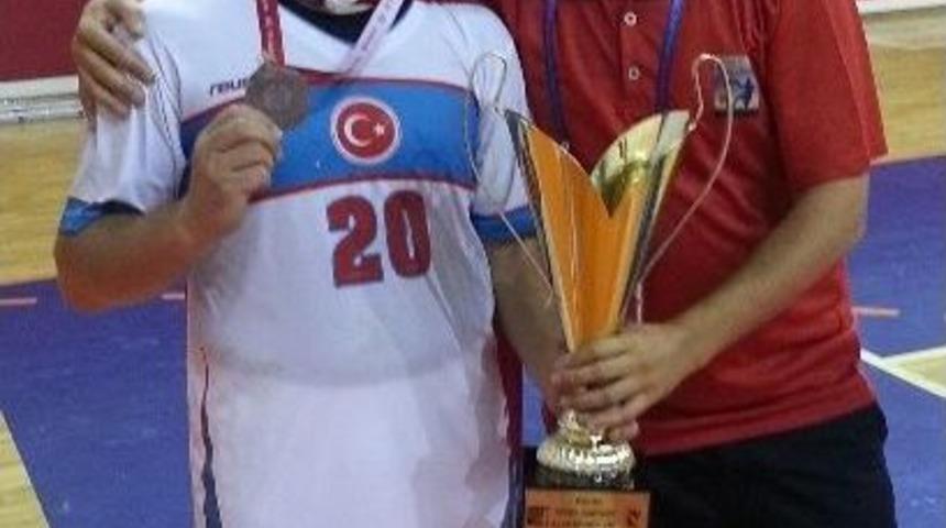 Denizlili İşitme Engelli Sporcuların Başarısı