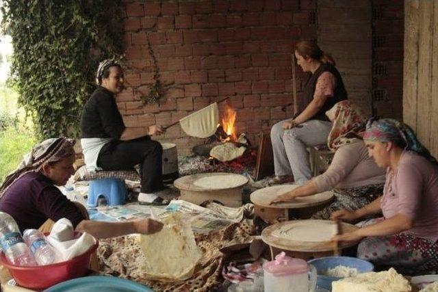 Ramazan Yufkaları A&ccedil;ılmaya Başladı 1