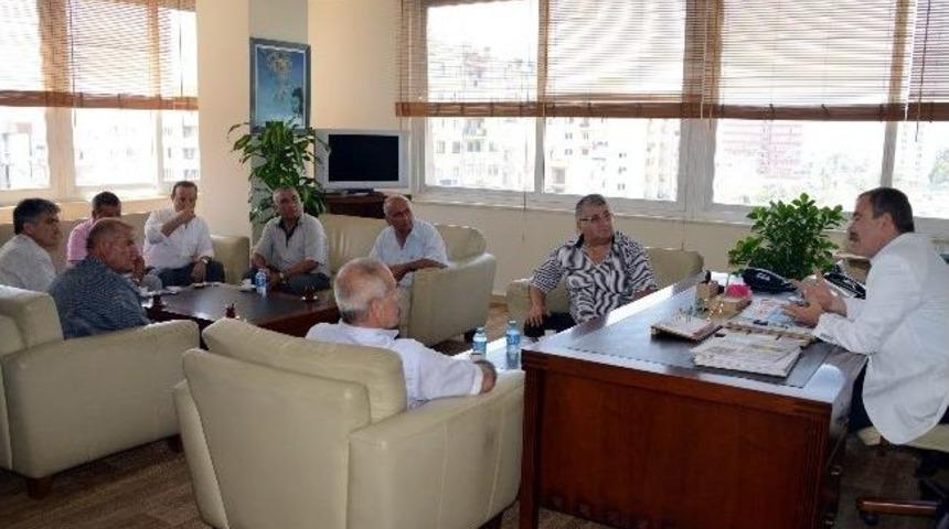 Mhp Akdeniz İl&ccedil;e Y&ouml;netiminden Başkan T&uuml;rk'e Ziyaret