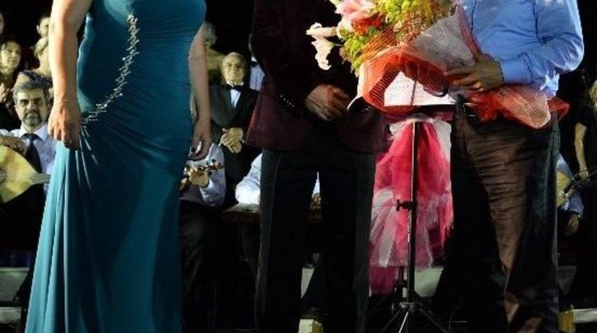 Neveser&rsquo;den M&uuml;zik Ziyafeti