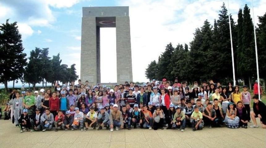 Altındağ Belediyesi&rsquo;nden &Ccedil;ocuklara Karne Hediyesi