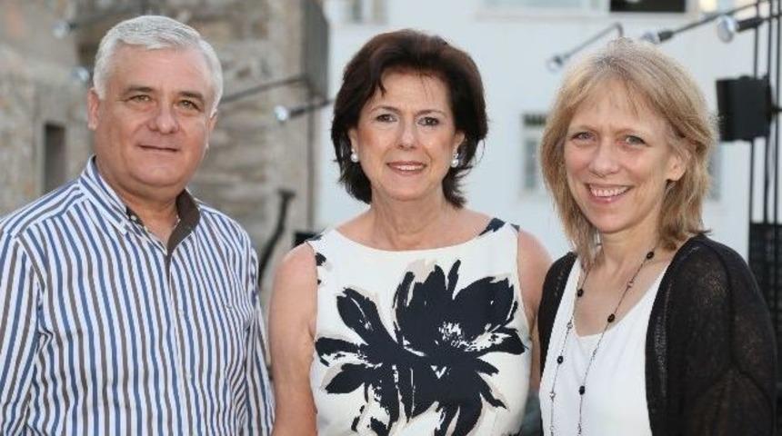 Karikat&uuml;r Yarışması J&uuml;risi Bodrum&rsquo;da Buluştu