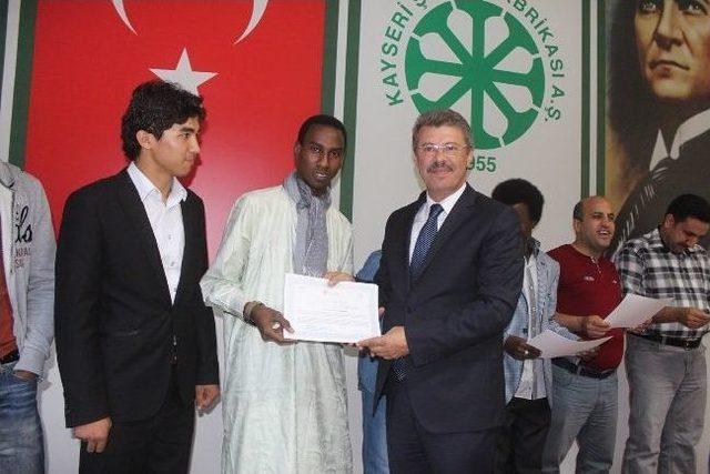 Yurtdışı T&uuml;rkler Ve Akraba Topluluklarından &Ouml;ğrencilerin Sertifika T&ouml;reni Kayseri Şekerde Yapıldı 1