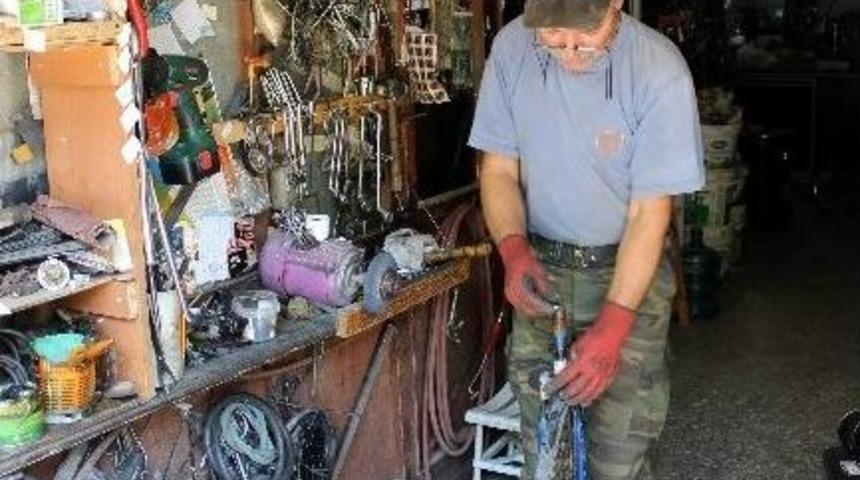 Yaz Tatili Bisiklet&ccedil;ilerin Y&uuml;z&uuml;n&uuml; G&uuml;ld&uuml;rd&uuml;