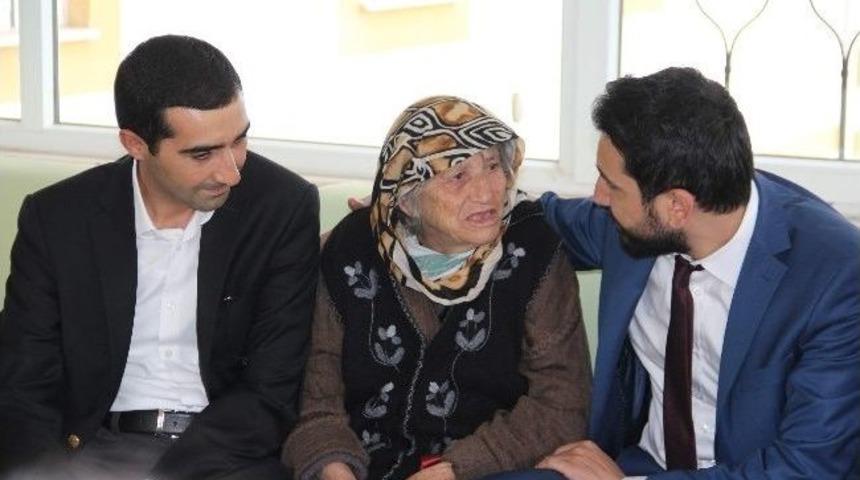 Ak Parti&rsquo;den Huzurevi Ziyareti