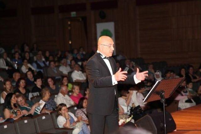 T&uuml;rk Sanat M&uuml;ziği Korosu&rsquo;ndan Muhteşem Konser 1