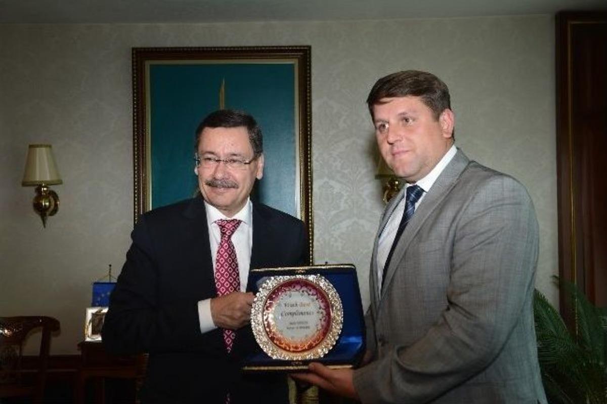 Başkan G&ouml;k&ccedil;ek&rsquo;e Ziyaret