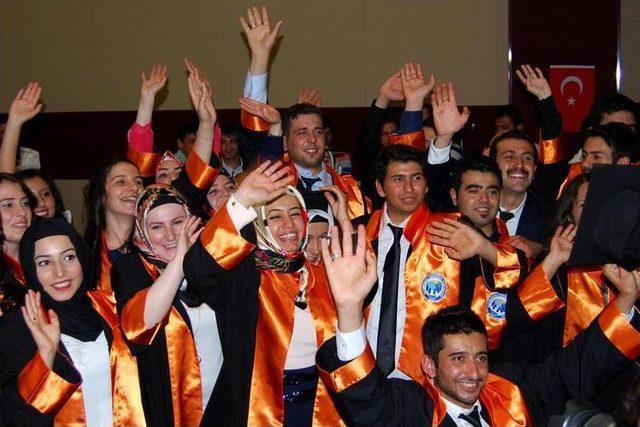 KM&Uuml; Fen Fak&uuml;ltesi nde Mezuniyet T&ouml;reni 2