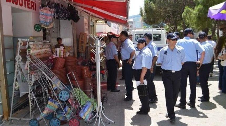 S&ouml;ke&rsquo;de Kaldırım Denetlemelerinde Taviz Yok: Vatandaş Memnun