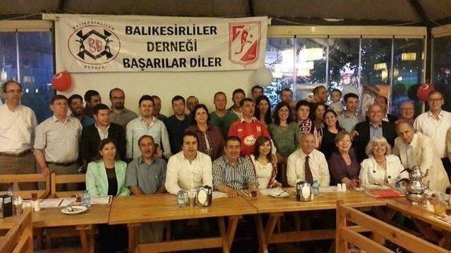 Aydınlıoğlu, Başkentteki Balıkesirlilerle Bir Araya Geldi