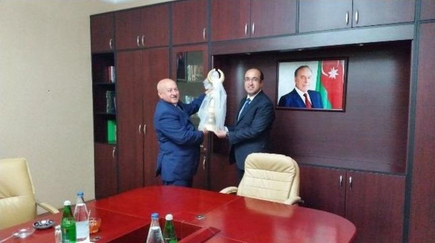 Sandıklı Belediye Başkanı &Ccedil;&ouml;l'&uuml;n Azerbaycan Ziyareti