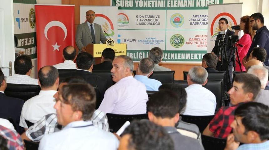 Aksaray'da &Ccedil;obanlara Sertifika Verildi