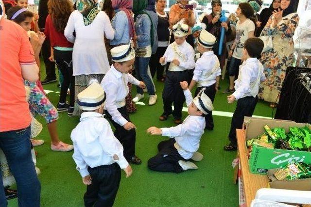 Fatih Belediyesi nden S&uuml;nnet &Ccedil;ocuklarına Boğaz Turu 2