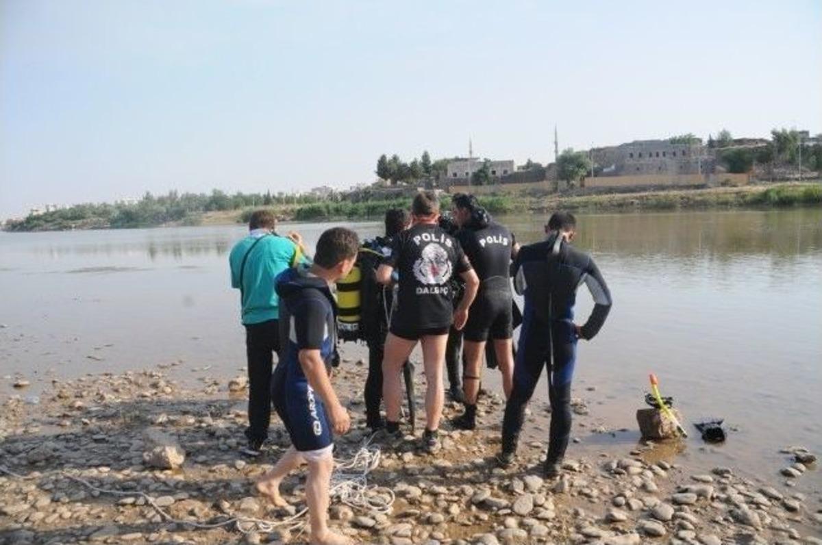 Dicle Nehri&rsquo;nde Kaybolan İsmail&rsquo;i Arama &Ccedil;alışmalarına Ara Verildi
