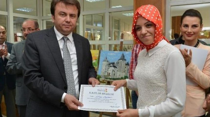 Kahramanmaraş&rsquo;ta Ebru Ve Resim Sergisi A&ccedil;ıldı