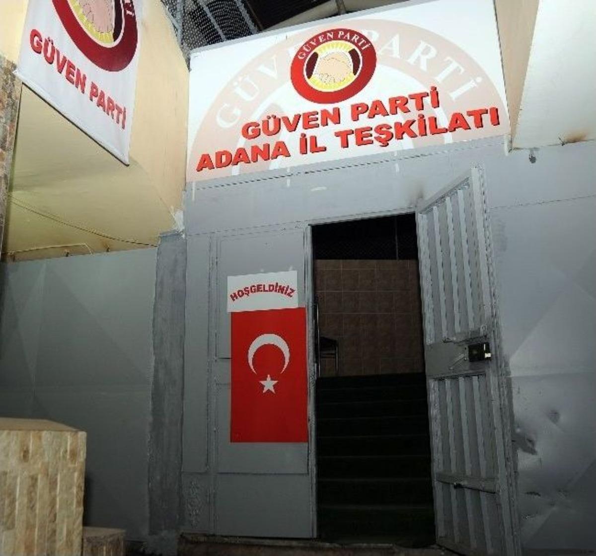 Tombalacılar G&uuml;ven Parti'yi Kale Gibi Koruyor