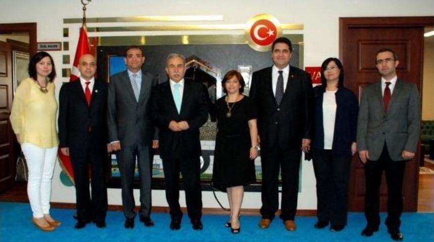 Eczacılardan Vali B&uuml;y&uuml;k'e Ziyaret