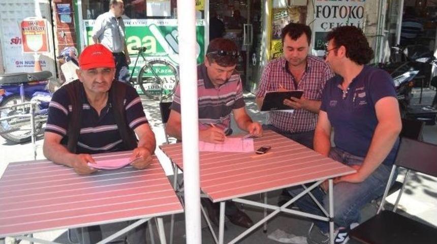 Kula'da İki G&uuml;nde 125 &Uuml;nite Kan Toplandı