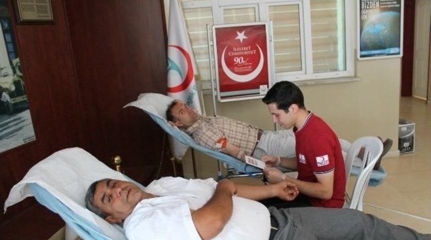 &ldquo;kan Ver Hayat Kurtar" Kampanyasına Destek