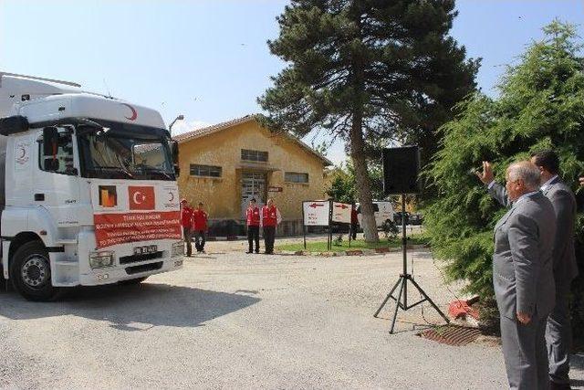 T&uuml;rk Kızılayı&rsquo;ndan Bosna&rsquo;ya Yeni Yardım Konvoyu Yola &Ccedil;ıktı 2