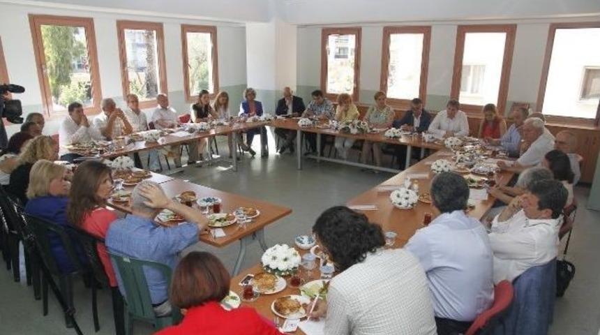 Başkan Pektaş'tan Hataylılar'a Pazaryeri M&uuml;jdesi!