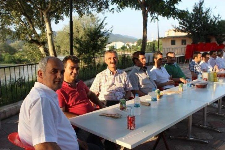 İlçe Milli Eğitim Müdürü Döş’e Veda Yemeği G1