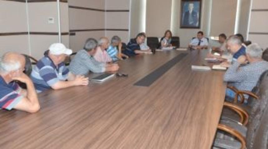 Kartepe Belediyesi Kanatlı Hayvan Eti &Uuml;reticileri İle Toplantı Yaptı