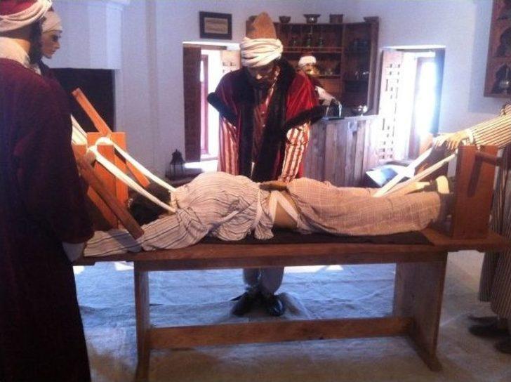 Kemer Hamamı 'darüşşifa' Oluyor G4