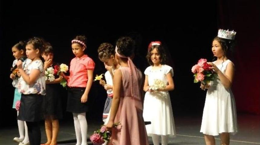 &Ccedil;aycuma Atat&uuml;rk İlkokulunda Mezuniyet