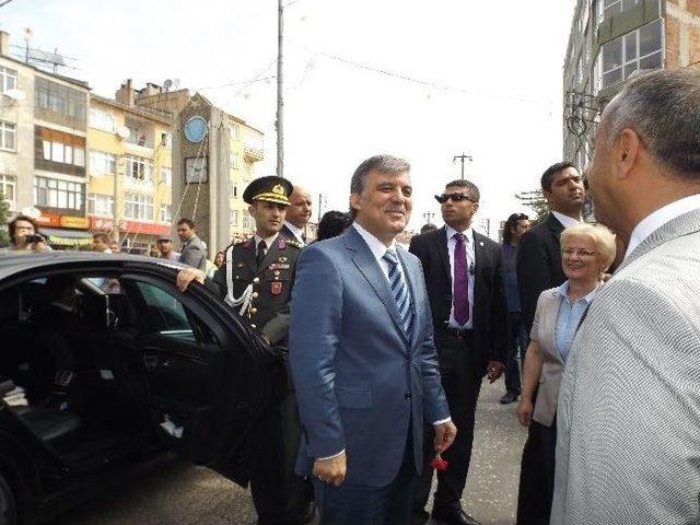 Cumhurbaşkanı Gül Muratlı da Coşkulu Kalabalıkla Buluştu 2