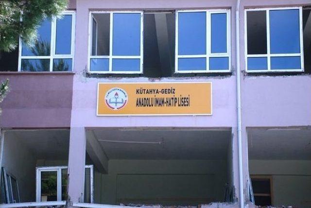 Gediz İmam Hatip Lisesi Yeni Okul Binasına Kavuşuyor