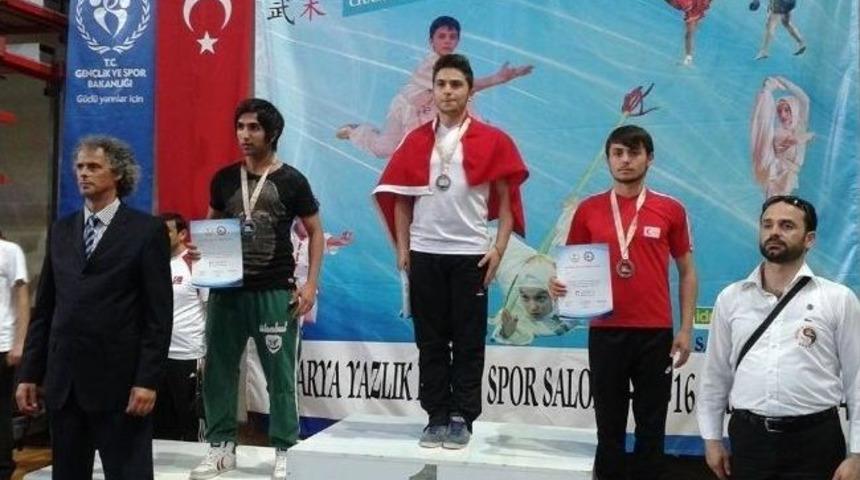 Yalovalı Sporcular Balkan Şampiyonasından Madalyayla D&ouml;nd&uuml;