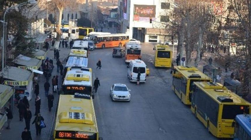 Belediye Otob&uuml;s&uuml;nde Son Durak Uygulaması