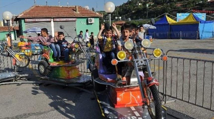 Mahalleler Panayırla Şenleniyor