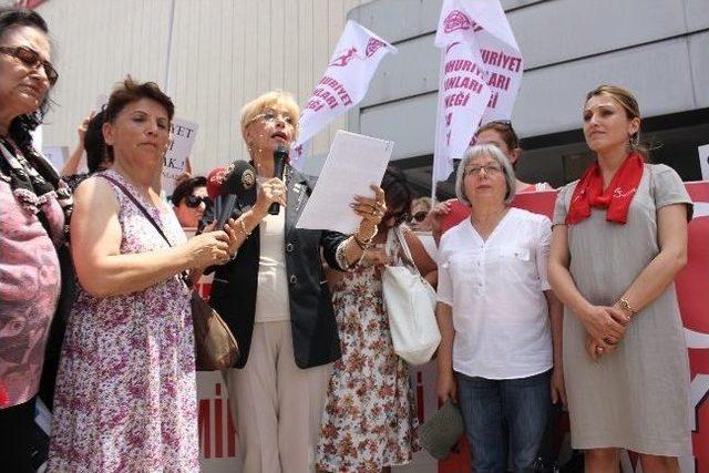 Chp'li Arıtman Da 'ekmeleddin' Diyemedi