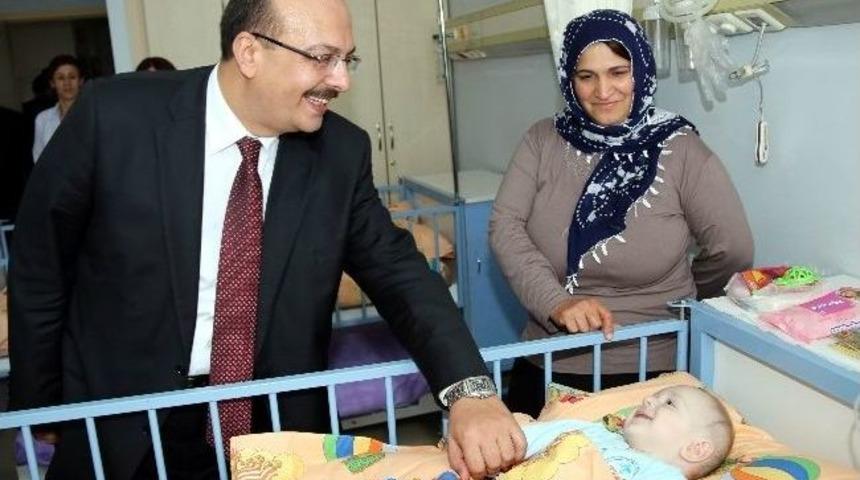 Vali Canbolat&rsquo;tan Sağlık Kuruluşlarına Ziyaret