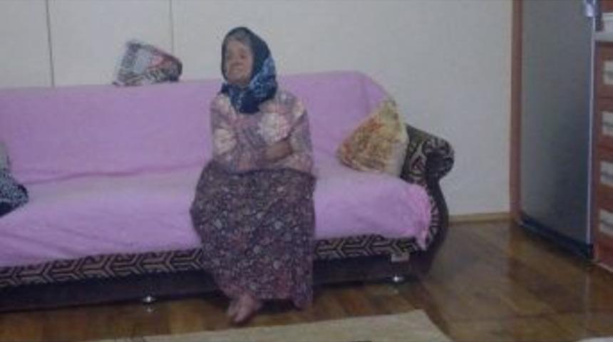 &Ouml;ld&uuml;ğ&uuml; D&uuml;ş&uuml;n&uuml;len Yaşlı Kadın Sağ Bulundu