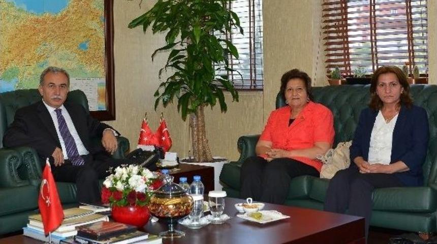 Gaziler, Şehit, Dul Ve Yetimler Derneğinden Vali B&uuml;y&uuml;k&rsquo;e Ziyaret