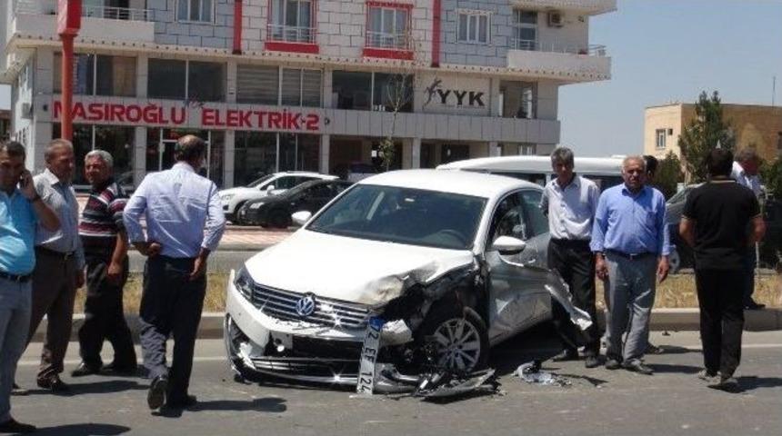 Batman-siirt &Ccedil;evre Yolunda Kaza: 1 Yaralı