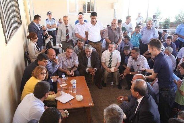 Şahin, Canlı Hayvan Pazarı Esnafı Daha İyi Şartlarda Hizmet Verecek 2